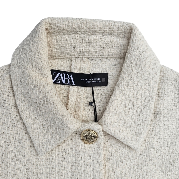 ZARA TEXTURED CROPPED JACKET WITH GOLDEN BUTTONS LAPEL COLLAR - Picture 4 of 10